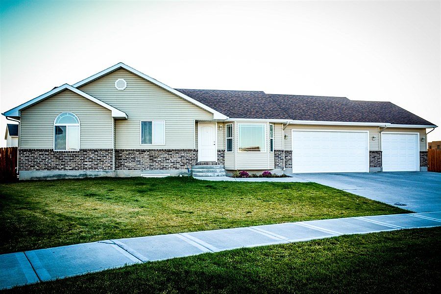 1st image of 3542 E Sangria Ct