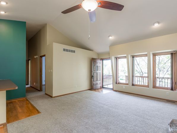420 Stonehedge Pl, Lexington, KY 40517