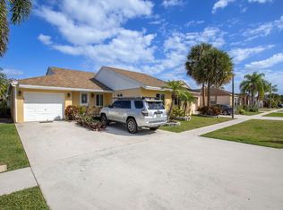 11521 Country Sound Ct, Boca Raton, FL 33428