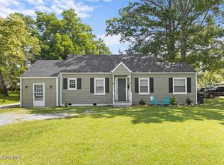 206 Sherwood Rd, Jacksonville, NC 28540