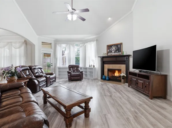 410 Charlie Way, Weatherford, TX 76087