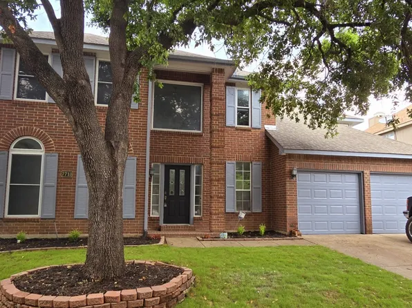 7713 Arcadia Trl, Fort Worth, TX 76137