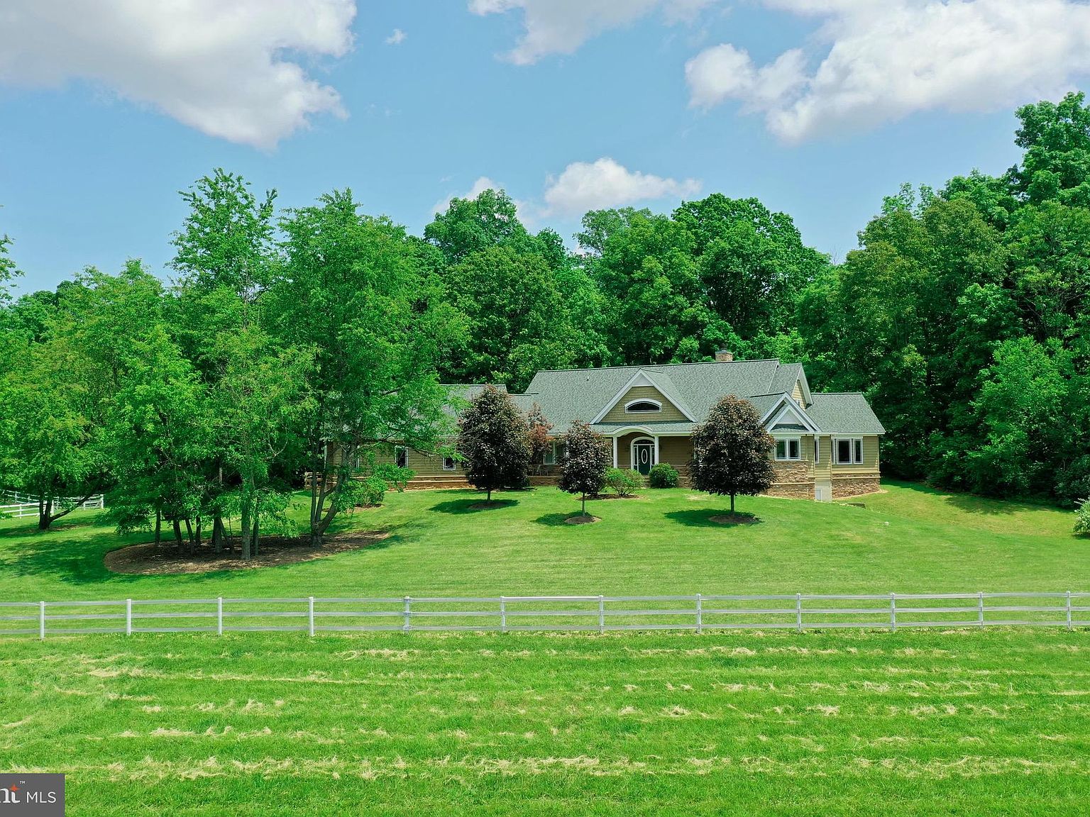 40220 Charles Town Pike, Hamilton, VA 20158 Zillow