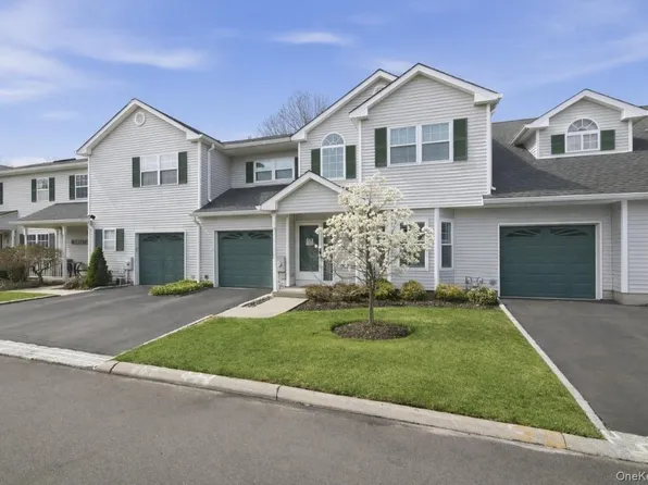 7 Monitor Road, Smithtown, NY 11787