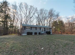 17 Booth St, Enfield, CT 06082