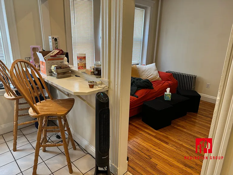240 Kelton St #3 — Photo 5