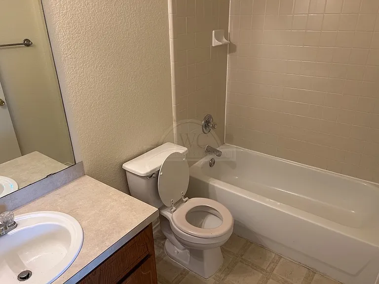 1911 Monte Carlo, Killeen — Photo 16