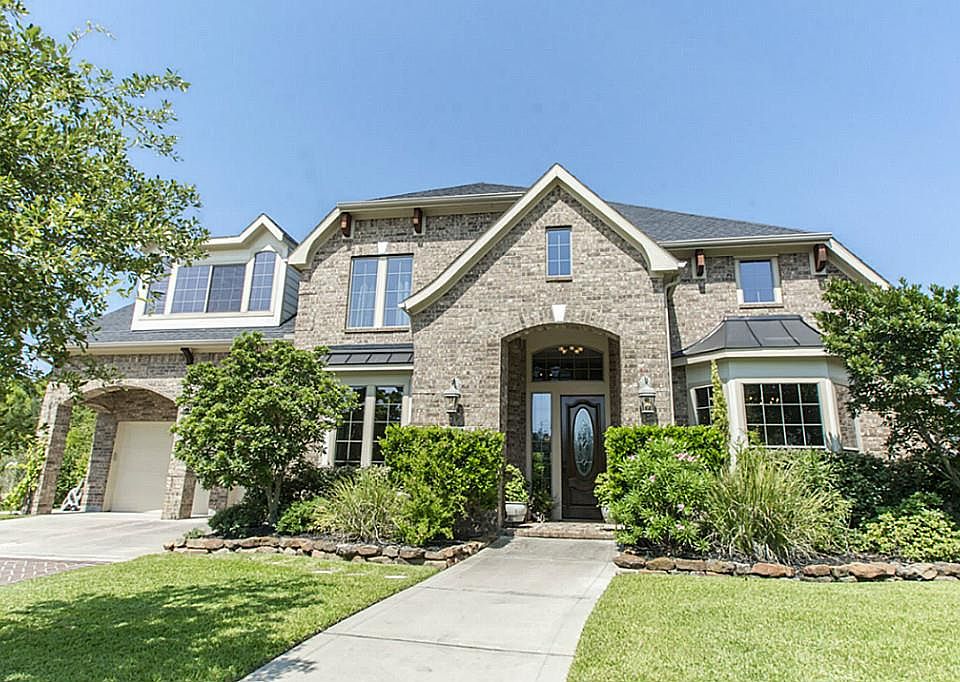1st image of 1014 Finn Grove Ln