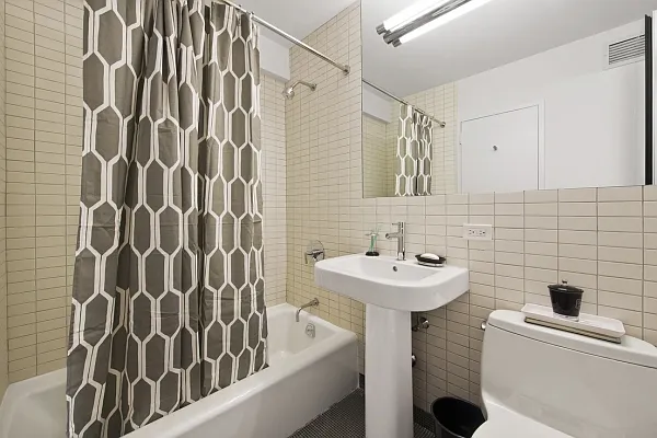 Rented by Citi Habitats | media 34