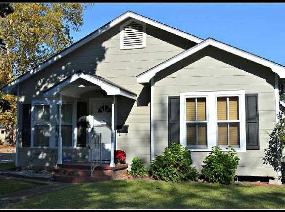 1st image of 122 Reynolds St