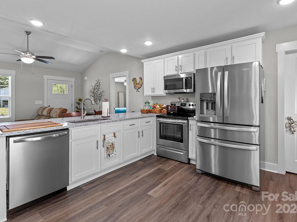 1st image of 612 Wilmington Ave
