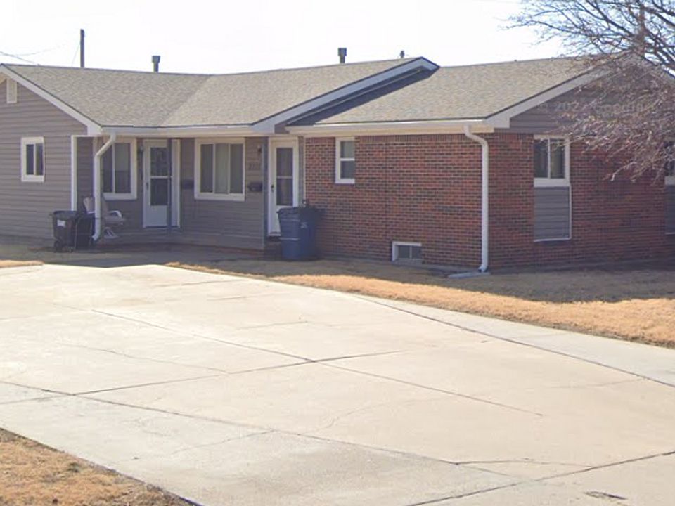 1st image of 2717 28th St #2717
