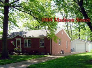 1004 W Madison St, Mascoutah, IL