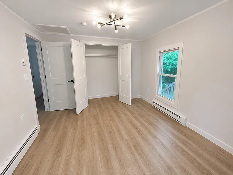 77 Dunne Ave — Photo 14