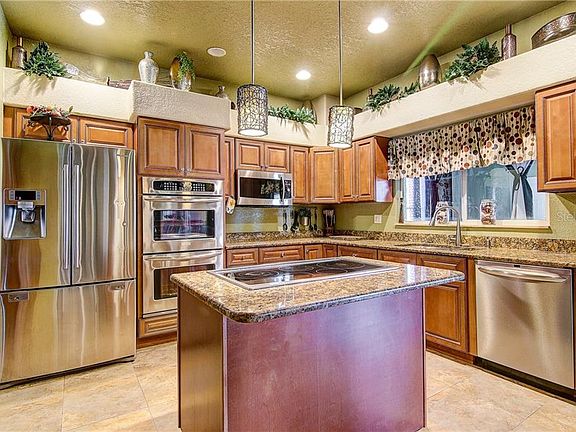 5th image of 3515 Pine Top Dr