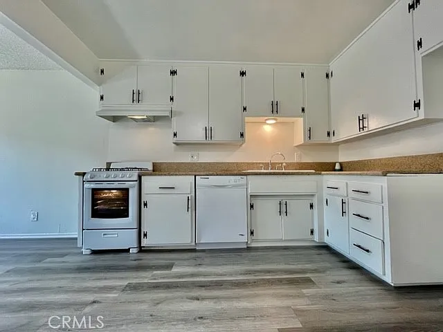7722 Cypress Dr #B — Photo 33