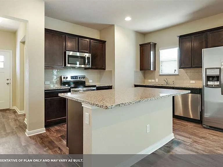 14909 Custis Ln — Photo 16