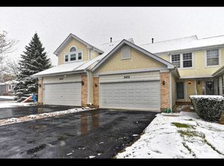 5472 Ridge Xing, Hanover Park, IL 60133