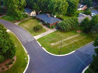 1300 Bevis Dr, Charlotte, NC 28209