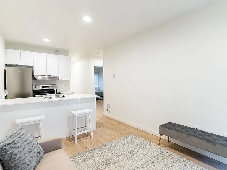 Welcome to Harborside Flats — Photo 22