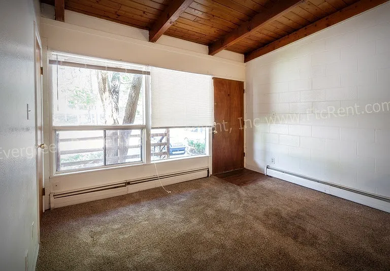 701 Parker St — Photo 27
