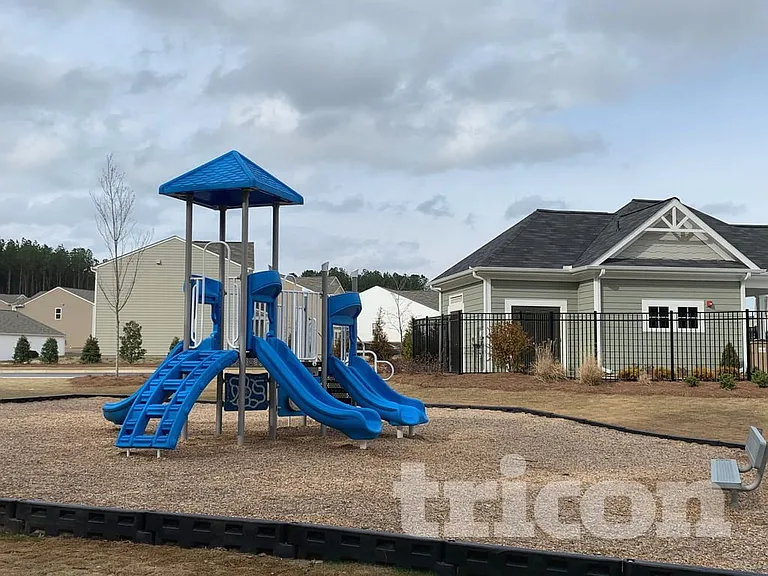 1942 Hudson Dr — Photo 19
