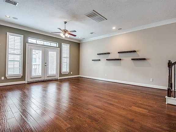 5th image of 1126 Hempstead Villa Ln