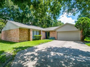 8207 Heaton Hall St, Humble, TX 77338