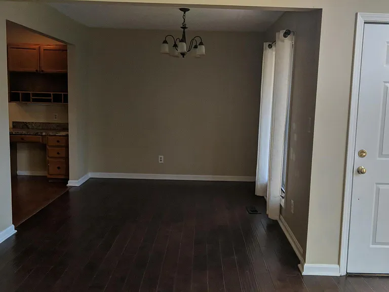 1506 Helmridge Ct — Photo 6