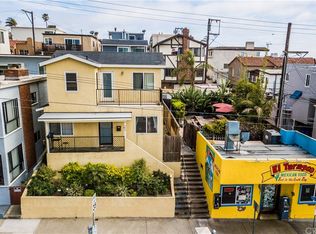 320 Rosecrans Ave, Manhattan Beach, CA 90266