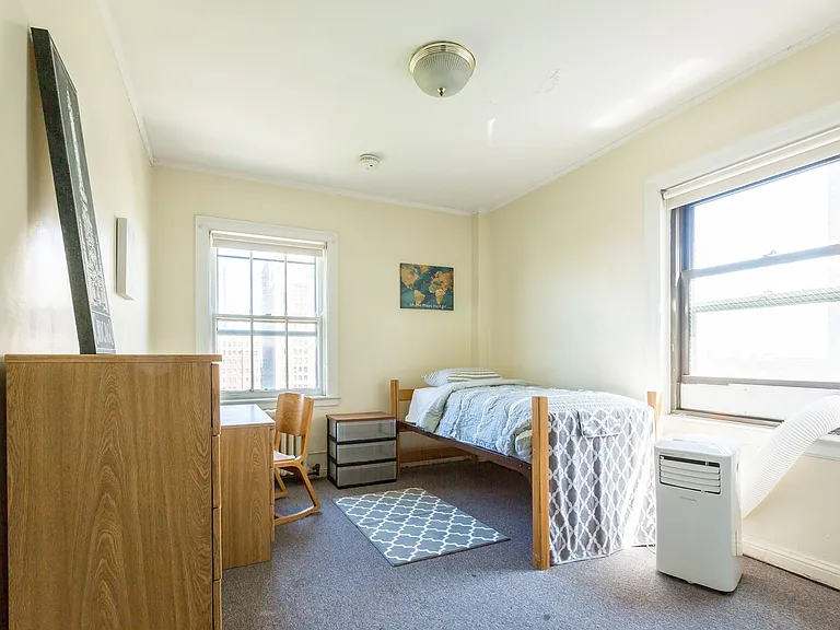5540 S Hyde Park Blvd — Photo 32