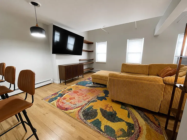 190 Union St #2 — Photo 1