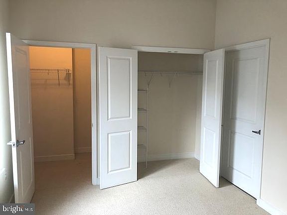 3rd image of 820 N Pollard St APT 603
