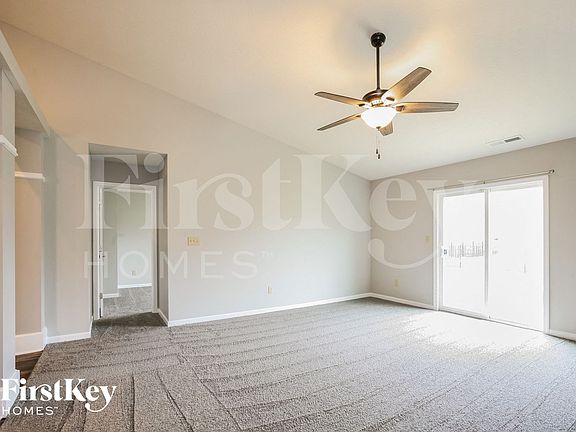 3rd image of 13815 Zion Ct