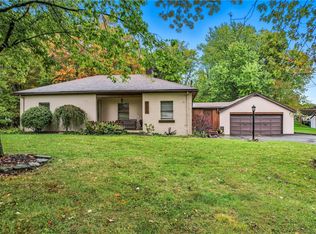 3575 Morefield Rd, Hermitage, PA 16148