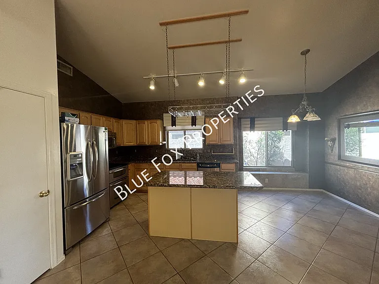 9511 E Briana Ln — Photo 3
