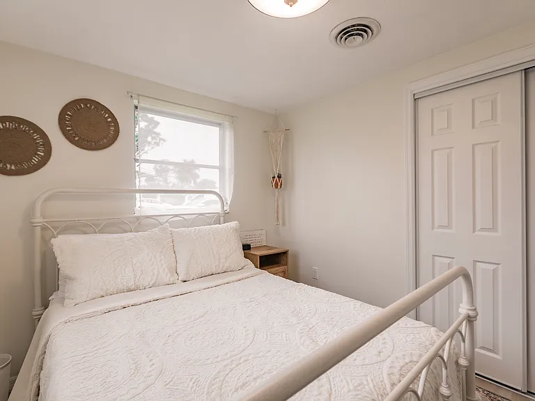 1611 Florence Ave #B — Photo 33