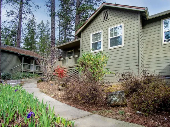 660 Manzanita Ln, Nevada City, CA 95959
