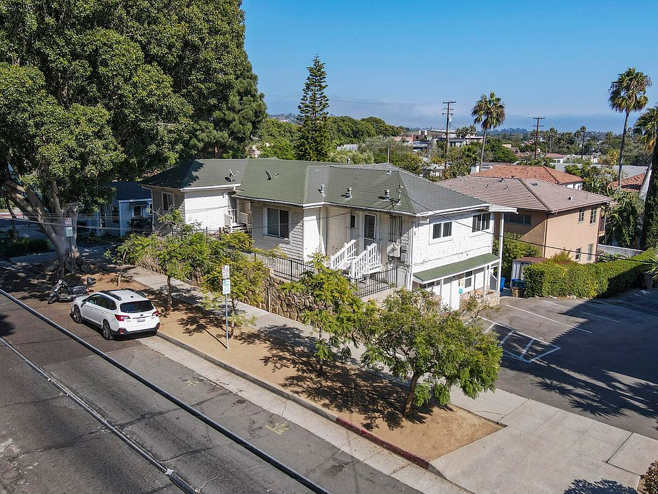 1st image of 330 E Figueroa St