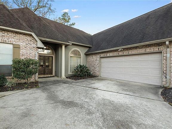 4th image of 373 Autumn Lakes Rd