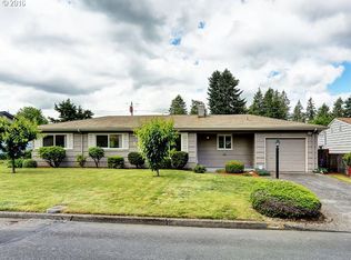 621 NE 196th Ave, Portland, OR 97230