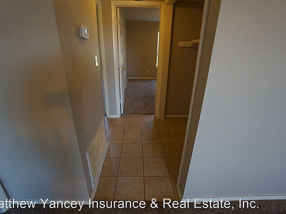 5th image of 2221 Alma Blvd APT 3