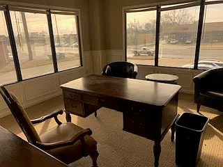 2510 East Nettleton Avenue — Photo 2