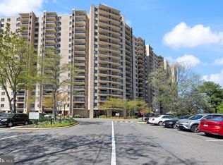 203 Yoakum Pkwy APT 1220, Alexandria, VA 22304