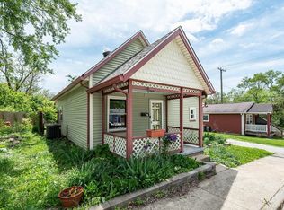 shinshin room❤️　1207 Amazon.com: Shintenchi Full Size Bed Frame with Headboard