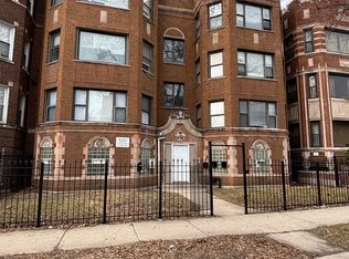 6938 S Paxton Ave #1N, Chicago, IL 60649