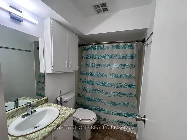 165 Cherokee Blvd #149 — Photo 12