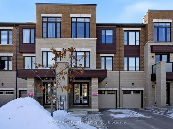 324 Laplante St, Newmarket, ON L3X 0M8