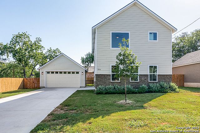 1st image of 1531 Larkspur Dr