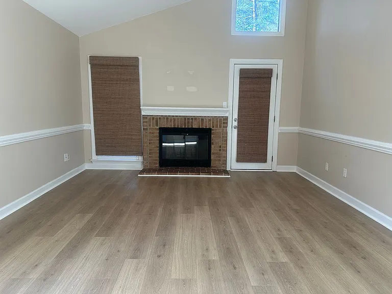 5500 Fortunes Ridge Dr #105C — Photo 2